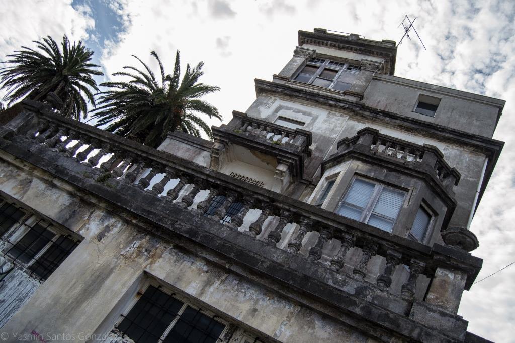 ) Esta llamativa villa de la Ciudad Jardín fue una de las primeras que se levantaron en la misma, a lo largo de la avenida de La Habana.