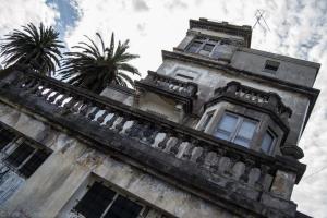 ) Esta llamativa villa de la Ciudad Jardín fue una de las primeras que se levantaron en la misma, a lo largo de la avenida de La Habana.
