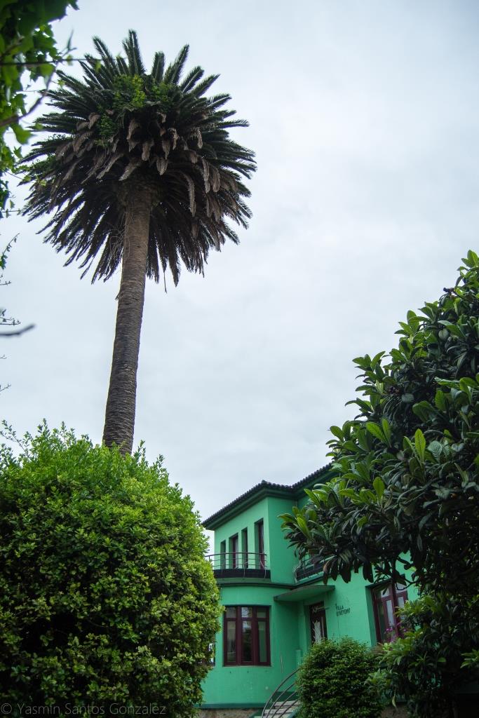 Data de la primera mitad del siglo XX, mandada realizar por el médico santiagués Ángel Jorge Echeverri como segunda vivienda y bautizada originalmente Villa Purita.