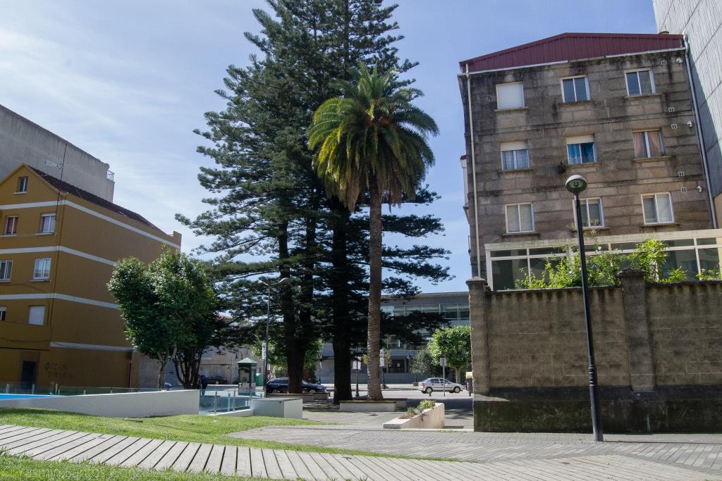 Aquí se levantaba la casa de doña Andrea, quien, nos cuentan, organizaba bailes cada domingo bajo las palmeras, que terminaban a las diez de la noche.
